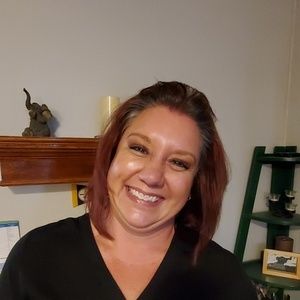 Meet your Posher, Jenifer